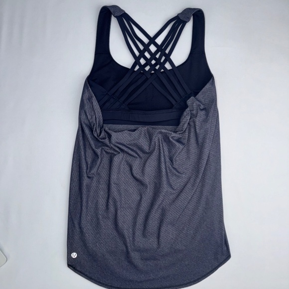 Lululemon  - Wild Tank - Picture 6 of 12